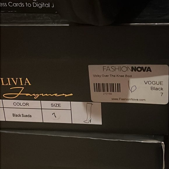 Black thigh-high heeled boots with back tie - Picture 7 of 7